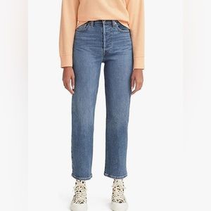 Levi's Women's Ribcage Straight Ankle Jeans Size 32 (14)